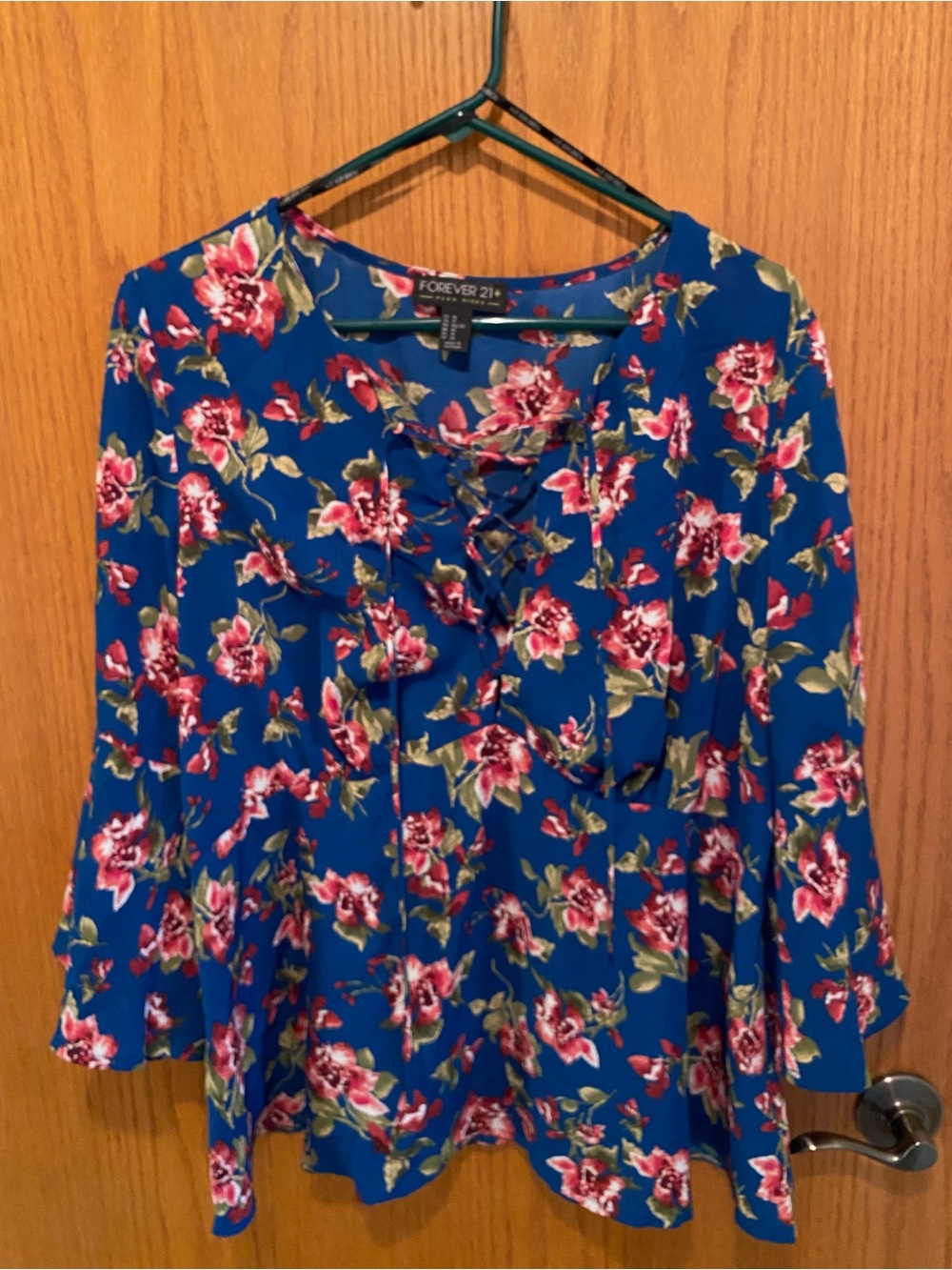 Forever 21+ Women’s Bell Sleeve Top